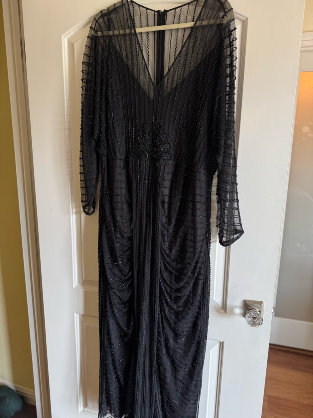 Elegant Black Beaded V-Neck Evening Dress